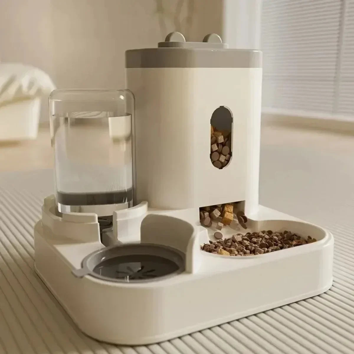 Gravity Pet Feeder